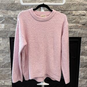 Universal Thread Soft Pink Crew Neck Sweater